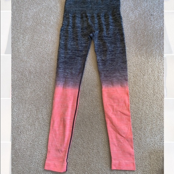 Soft fabric leggings - Picture 2 of 2